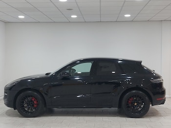 Used Porsche Macan 2021 for sale - 78595894: Photo