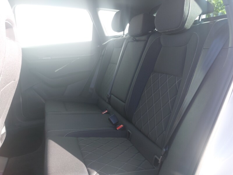 Used Skoda Karoq 2024 for sale - 76778562: Photo 6