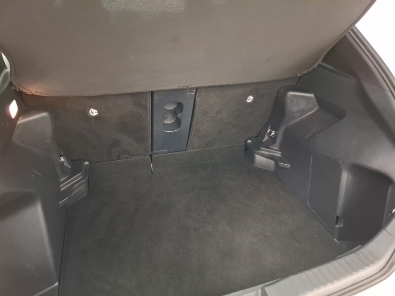 Used Toyota Yaris Cross 2022 for sale - 77365726: Photo 8