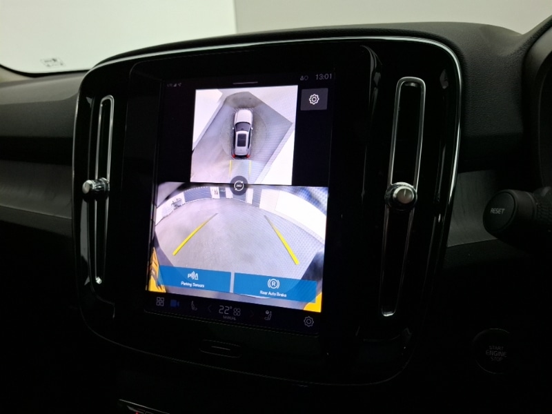 Used Volvo XC40 2024 for sale - 76497837: Photo 11