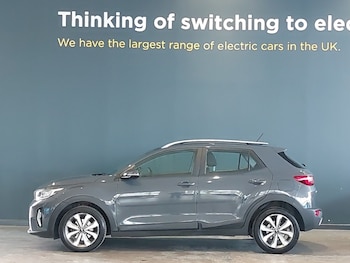 Used Kia Stonic 2023 for sale - 78284216: Photo