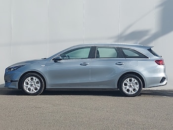 Used Kia Ceed 2024 for sale - 75921016: Photo