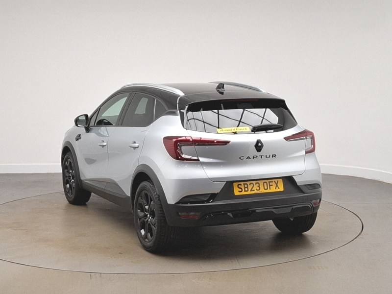 Used Renault Captur 2023 for sale - 76560756: Photo 3