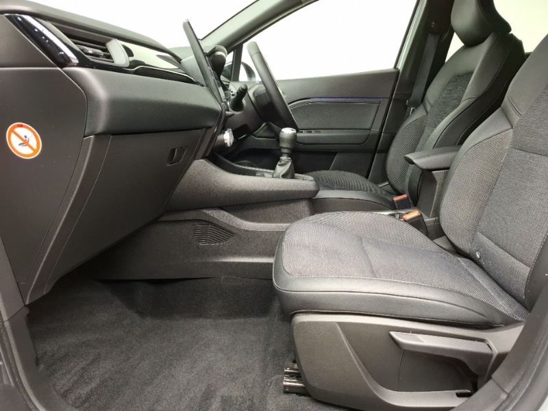 Used Renault Captur 2023 for sale - 76560756: Photo 5