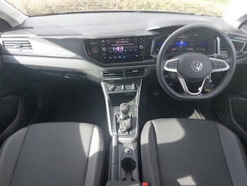 Used Volkswagen Polo 2024 for sale - 78616740: Photo
