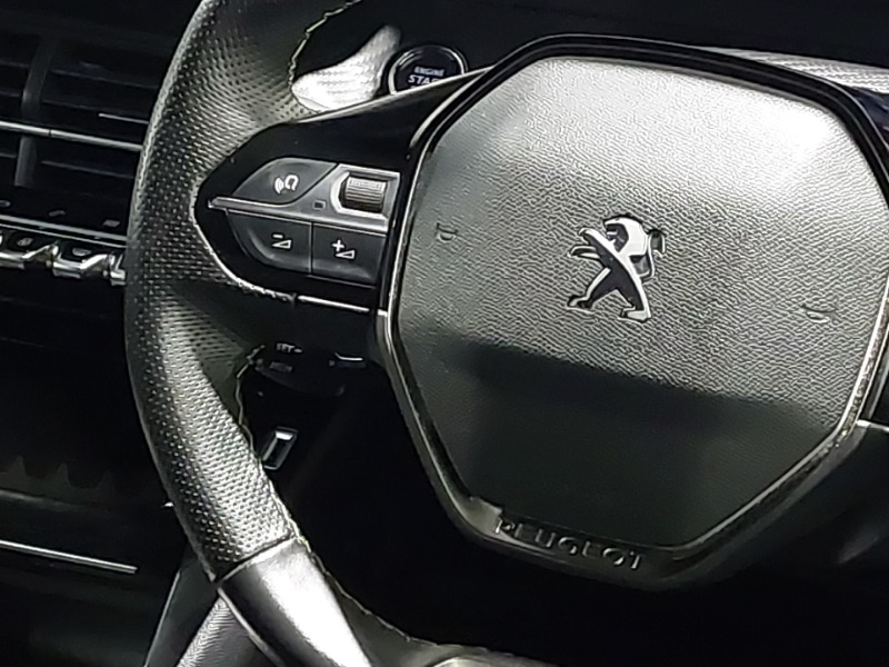 Used Peugeot 2008 2022 for sale - 76471861: Photo 11