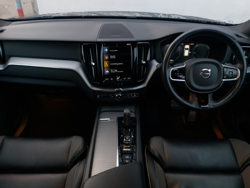 Used Volvo XC60 2021 for sale - 77004088: Photo 2