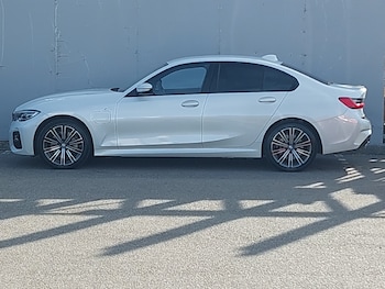 Used BMW 3 Series 2021 for sale - 75737947: Photo