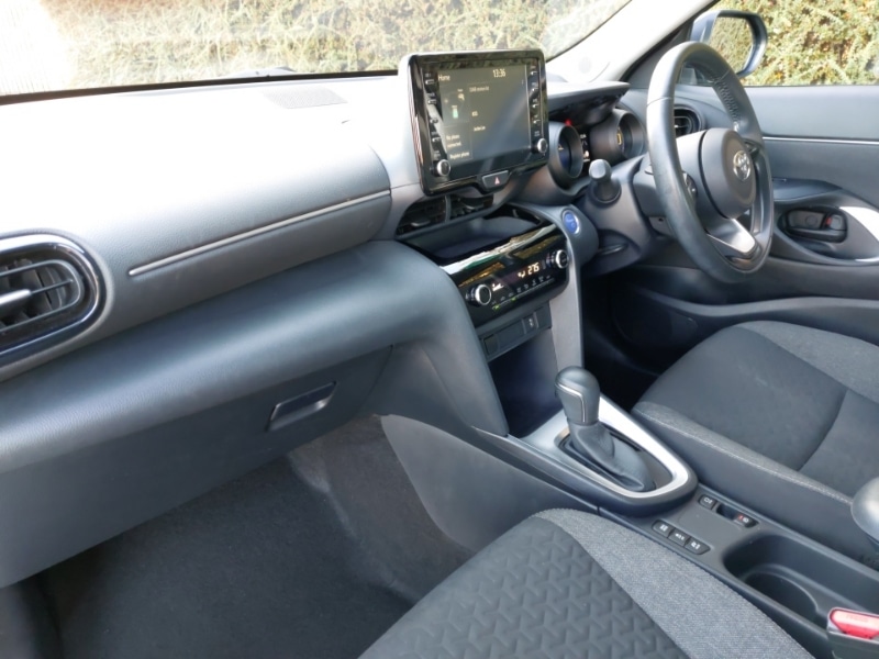 Used Toyota Yaris Cross 2022 for sale - 77985976: Photo 5