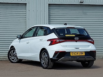 Used Hyundai i20 2024 for sale - 79219067: Photo
