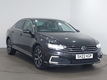 Used Volkswagen Passat 2022 for sale - 78972688: Photo