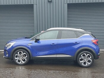 Used Renault Captur 2023 for sale - 77955815: Photo