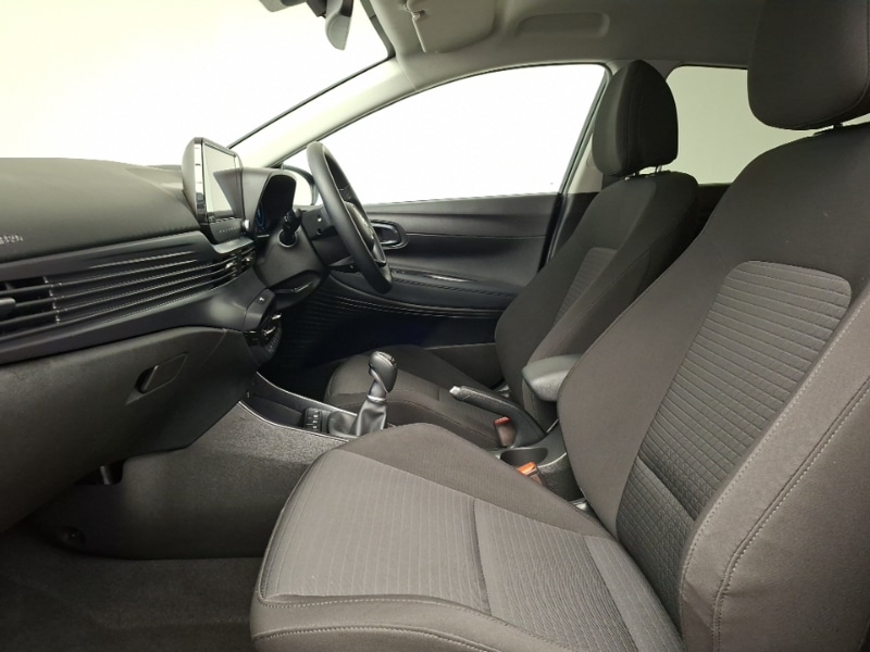 Used Hyundai i20 2023 for sale - 77414350: Photo 5