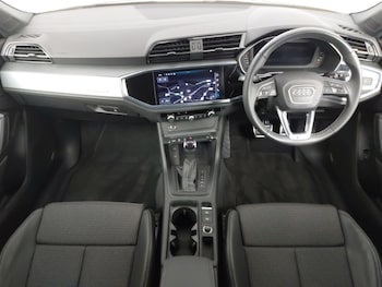 Used Audi Q3 2023 for sale - 78698300: Photo