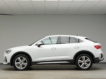 Used Audi Q3 2023 for sale - 78698300: Photo