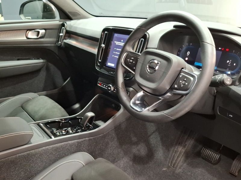 Used Volvo XC40 2025 for sale - 76656777: Photo 12