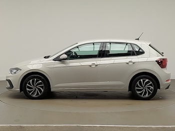 Used Volkswagen Polo 2023 for sale - 76864855: Photo
