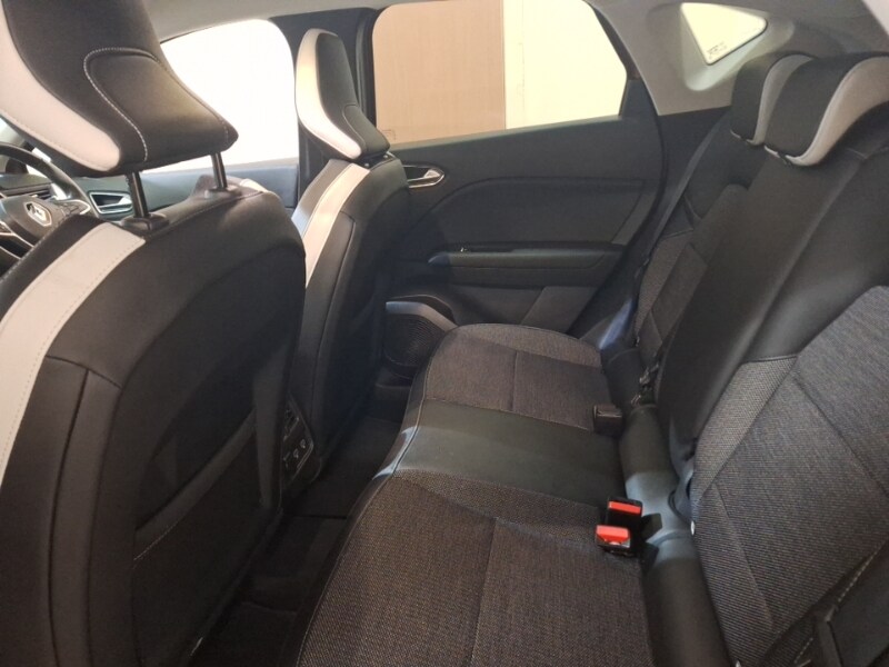 Used Renault Captur 2020 for sale - 77949678: Photo 6