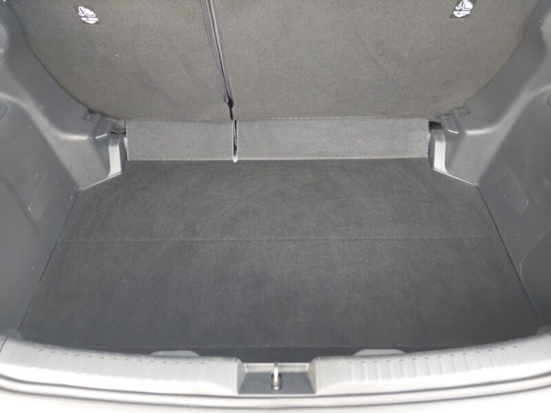 Used Mazda Mazda2 HYBRID 2024 for sale - 77410438: Photo 8