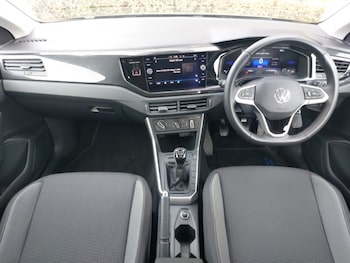 Used Volkswagen Polo 2024 for sale - 77162678: Photo