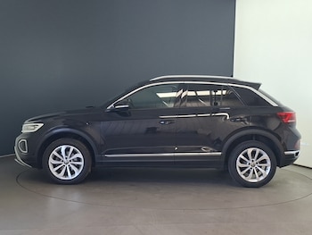 Used Volkswagen T-Roc 2023 for sale - 79597425: Photo