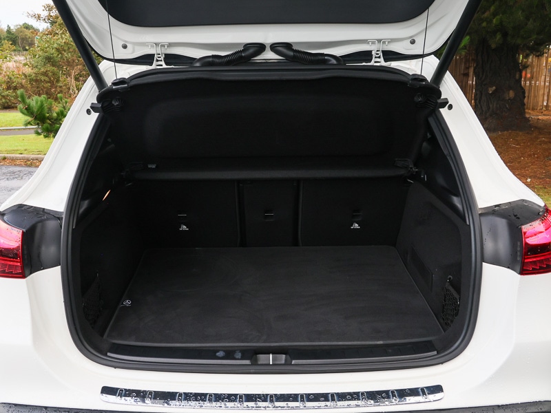 Used Mercedes-Benz EQA 2024 for sale - 76838523: Photo 8