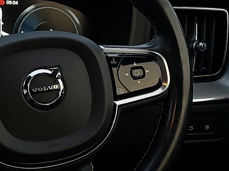 Used Volvo XC60 2021 for sale - 77012651: Photo 12