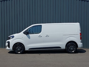 Used Vauxhall Vivaro 2025 for sale - 79580955: Photo