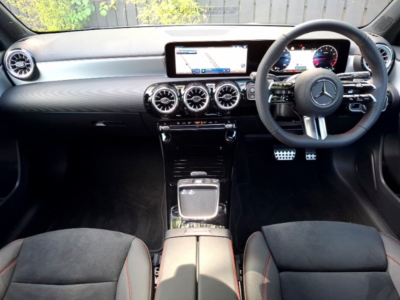 Used Mercedes-Benz A-Class 2025 for sale - 76456338: Photo 2