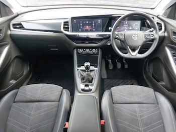 Used Vauxhall Grandland 2022 for sale - 76555958: Photo