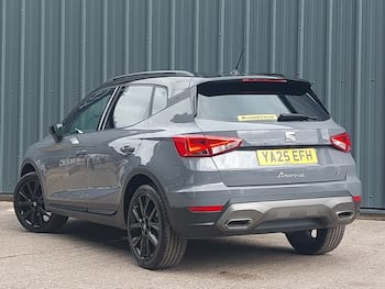 Used SEAT Arona 2025 for sale - 79722037: Photo