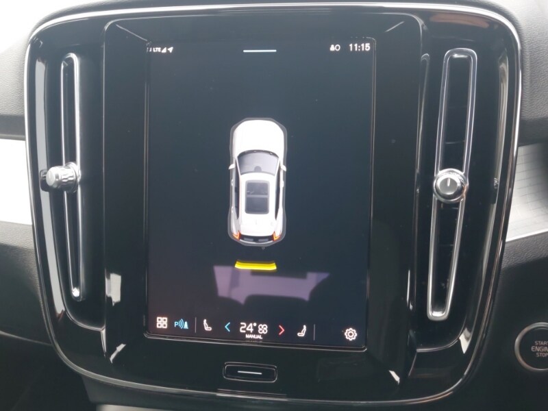 Used Volvo XC40 2023 for sale - 77874927: Photo 10