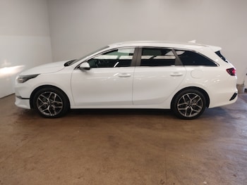 Used Kia Ceed 2022 for sale - 75622008: Photo