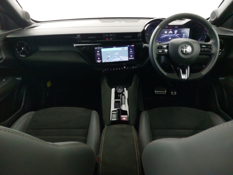 Used Alfa Romeo Junior 2025 for sale - 78093252: Photo 2