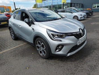 Used Renault Captur 2023 for sale - 79615151: Photo