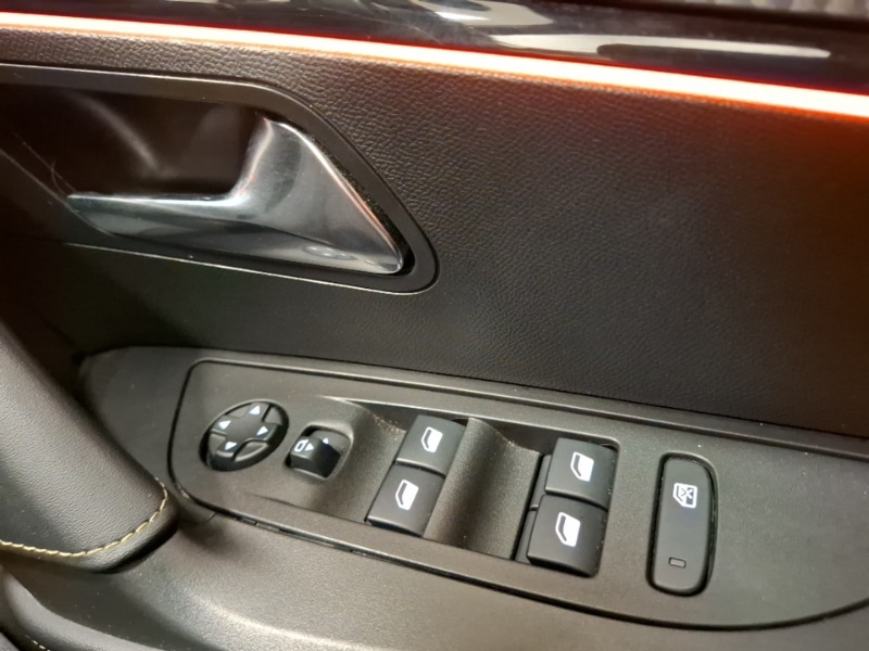 Used Peugeot 2008 2021 for sale - 78126919: Photo 12