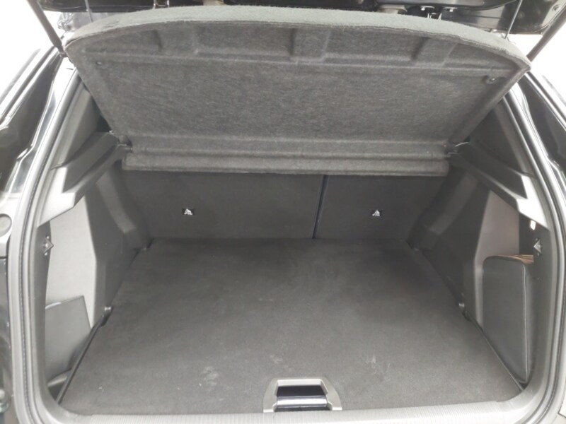 Used Peugeot 2008 2022 for sale - 77987521: Photo 8