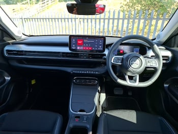 Used Jeep Avenger 2024 for sale - 78983050: Photo