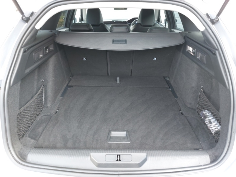 Used Peugeot 308 2023 for sale - 77911934: Photo 8