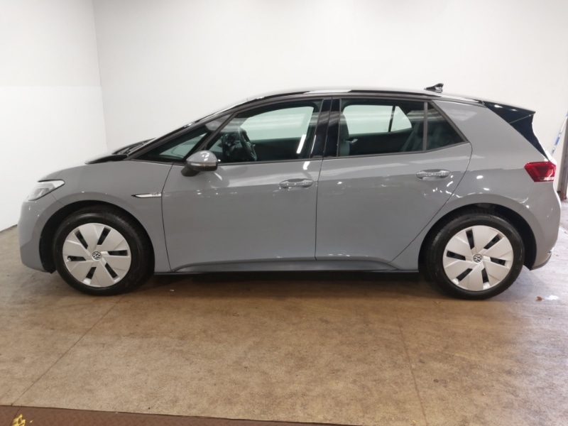 Used Volkswagen ID.3 2023 for sale - 76749297: Photo 4