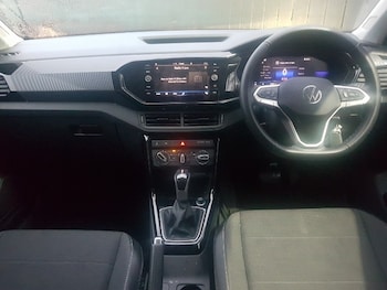 Used Volkswagen T-Cross 2023 for sale - 77119270: Photo