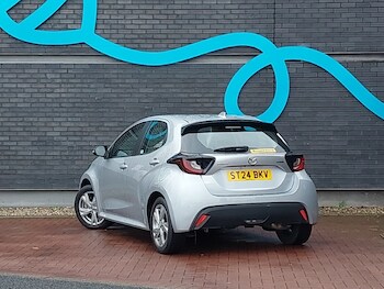 Used Mazda Mazda2 HYBRID 2024 for sale - 76451633: Photo