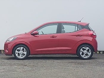 Used Hyundai i10 2023 for sale - 75651975: Photo