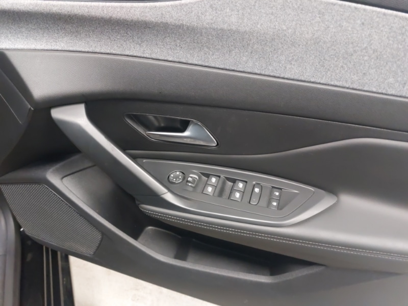 Used Peugeot 308 2024 for sale - 76305952: Photo 12