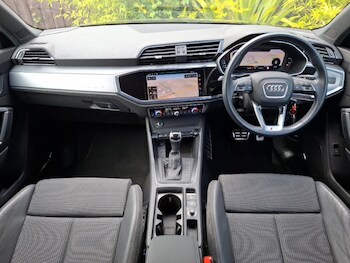 Used Audi Q3 2020 for sale - 78560562: Photo