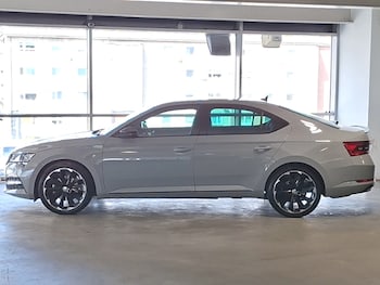 Used Skoda Superb 2024 for sale - 79492761: Photo