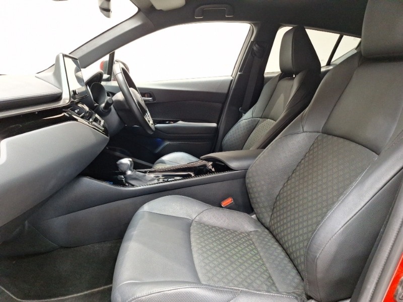 Used Toyota C-HR 2023 for sale - 77277715: Photo 5