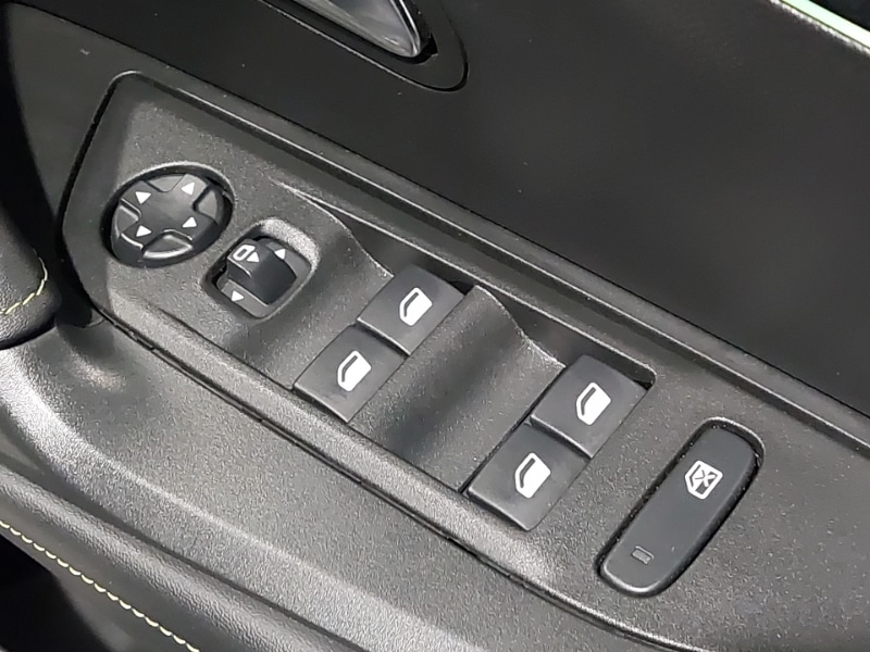 Used Peugeot 2008 2024 for sale - 77472440: Photo 12