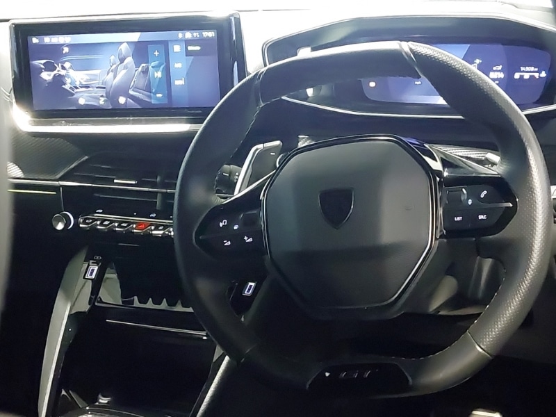 Used Peugeot 2008 2024 for sale - 77472440: Photo 7