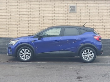 Used Renault Captur 2022 for sale - 77509432: Photo